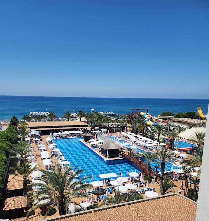 Ausblick Quattro Beach Spa & Resort
