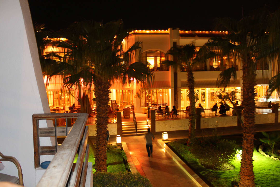 Лобби, восточный песторан The Grand Hotel Hurghada