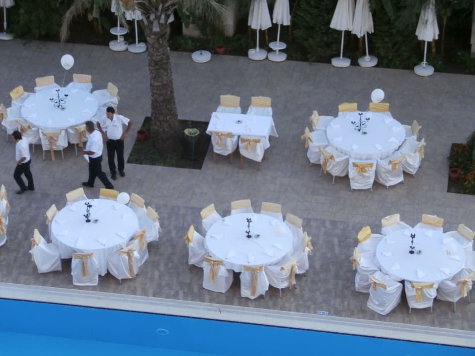 So schön wurde am Wochenende geschmückt Saturn Palace Resort Hotel