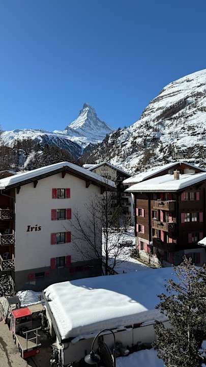 Außenansicht Tradition Julen Hotel