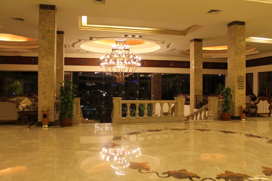 Schön sah es aus Titanic Beach Spa & Aqua Park