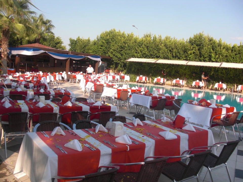 Türkischer Abend am Pool Hane Family Resort