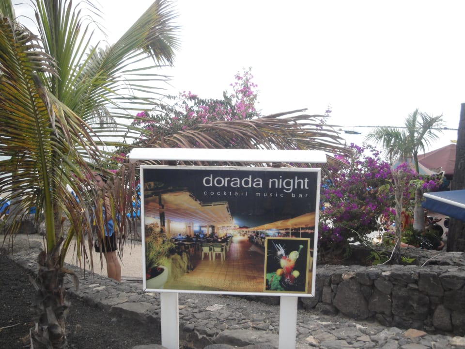 Promenade Princesa Yaiza Suite Hotel Resort