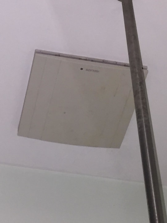 Lüftung Dusche Lux Eleven Berlin-Mitte