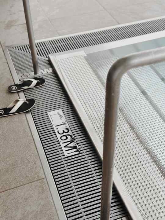 Pool Naturhotel Bauernhofer