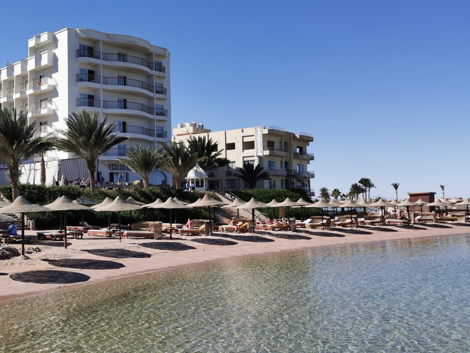 Strand Royal Star Beach Resort