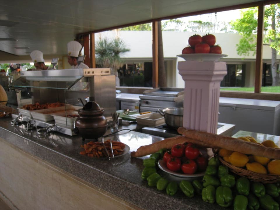 Büffet im Magico Monachus Family Resort Sorgun