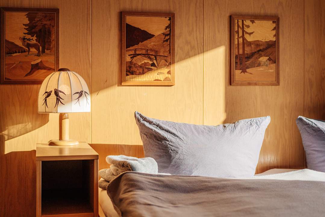 Zimmer Schwalbenherd FeWo Bergschwalbe