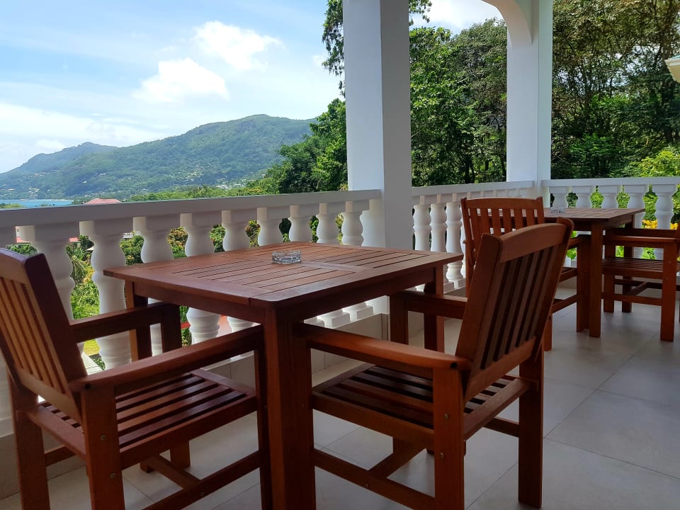 Zimmer Oceanic View Apartments