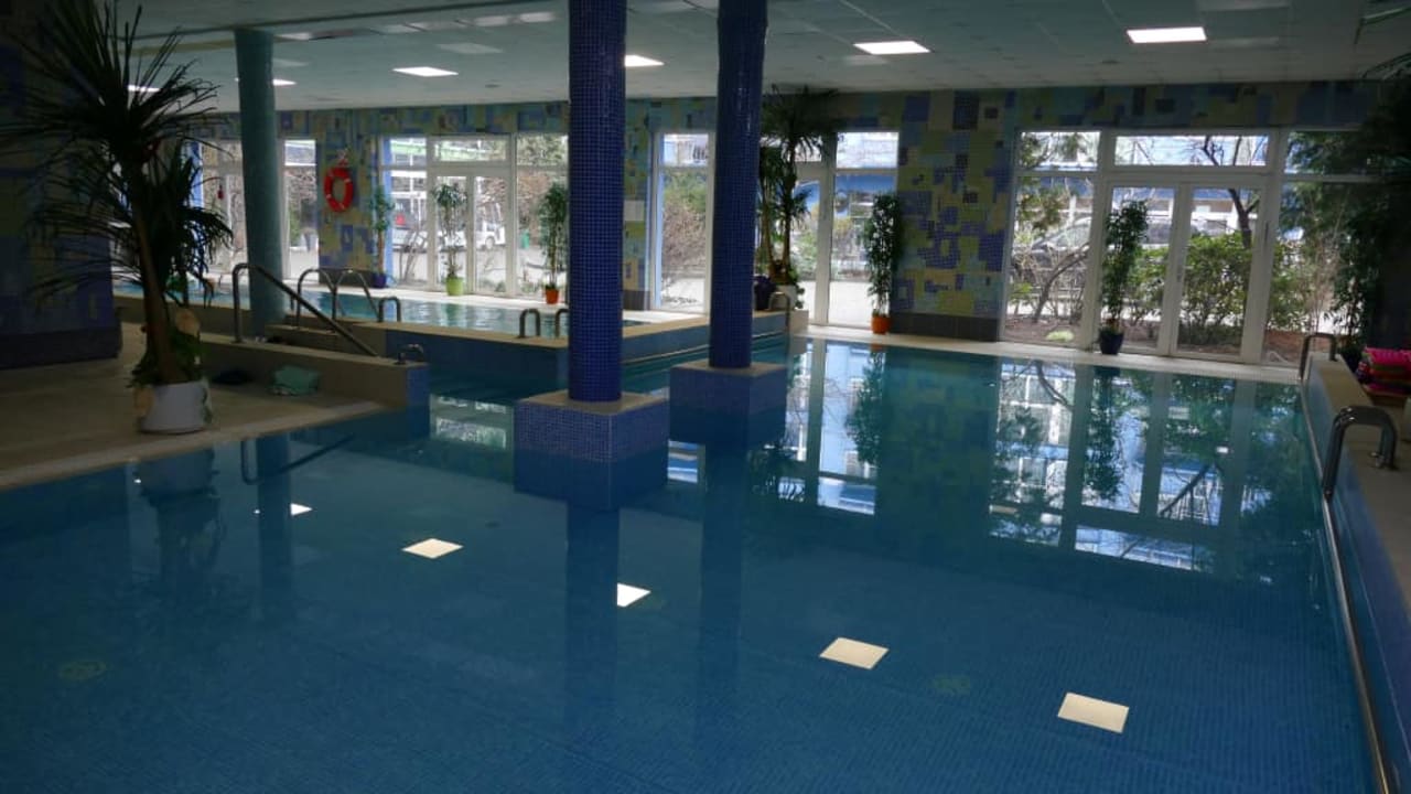 Waser 30 grad Hotel Awangardia