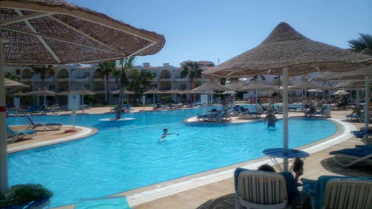 Pool JAZ Palmariva Beach