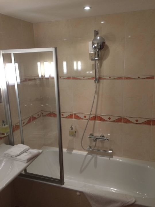 Badezimmer 2 Doppelzimmer Hotel Glöcklhofer