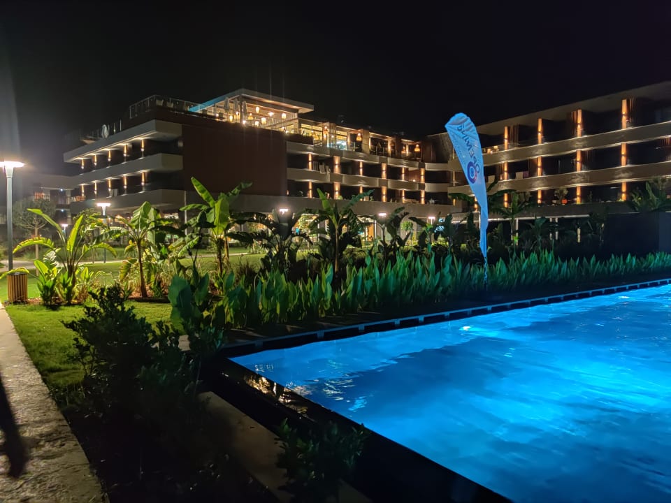 Pool Jacaranda Luxury Resort