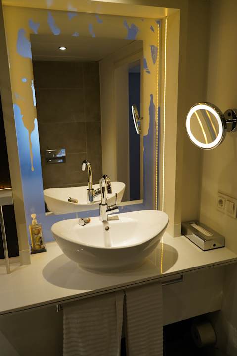 Zimmer Renaissance Wien Hotel
