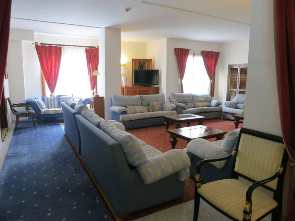 TV salón Hotel Portals Palace