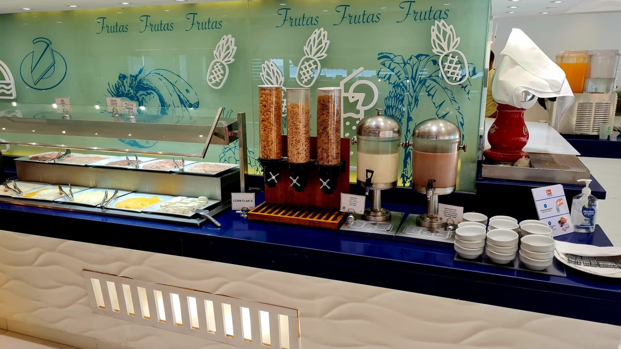 Gastro Hotel Viva Dominicus Beach by Wyndham - All Inclusive Resort