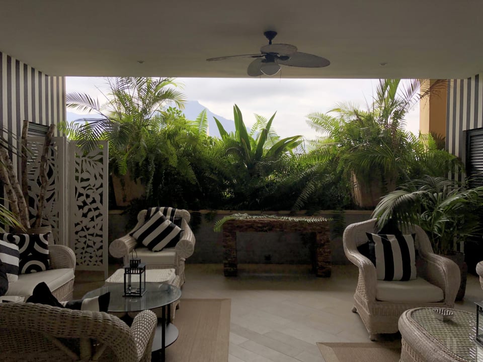 Sonstiges Royal Garden Villas