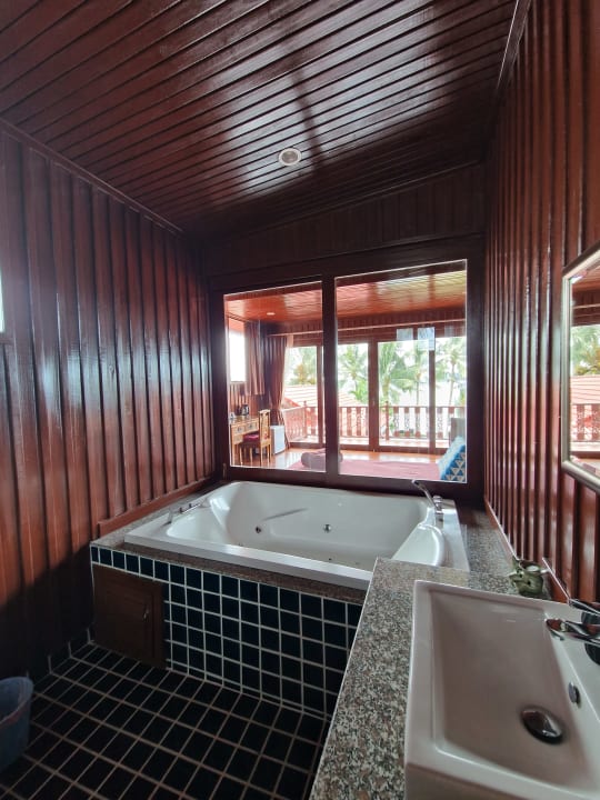 Zimmer Erawan Villa Hotel