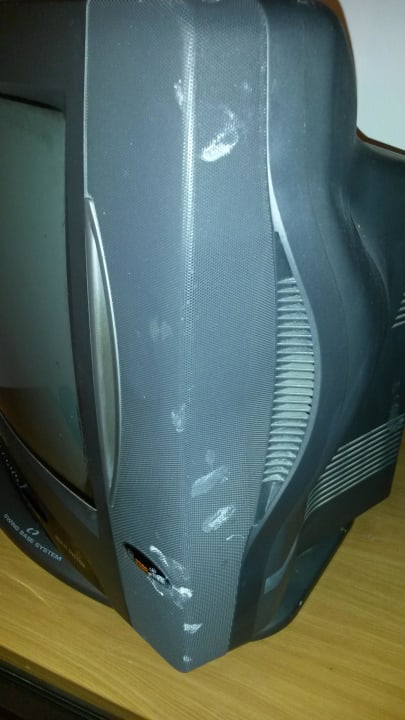 Dreckiger Fernseher Ghazala Beach