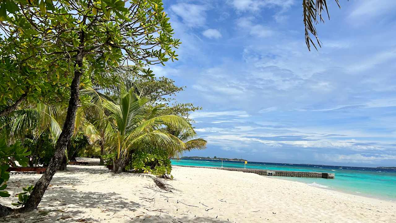 Strand Adaaran Select Meedhupparu Island Resort - Premium All Inclusive