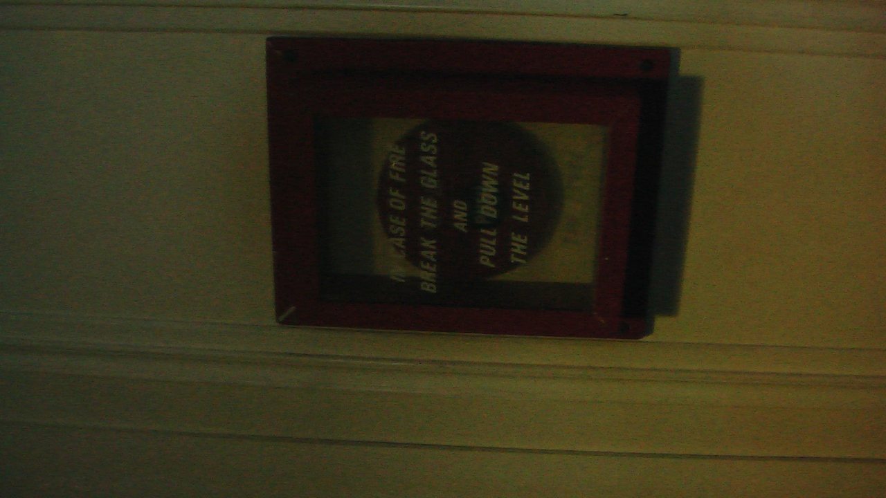 Wenns mal brennen sollte  Hotel Phuket Merlin