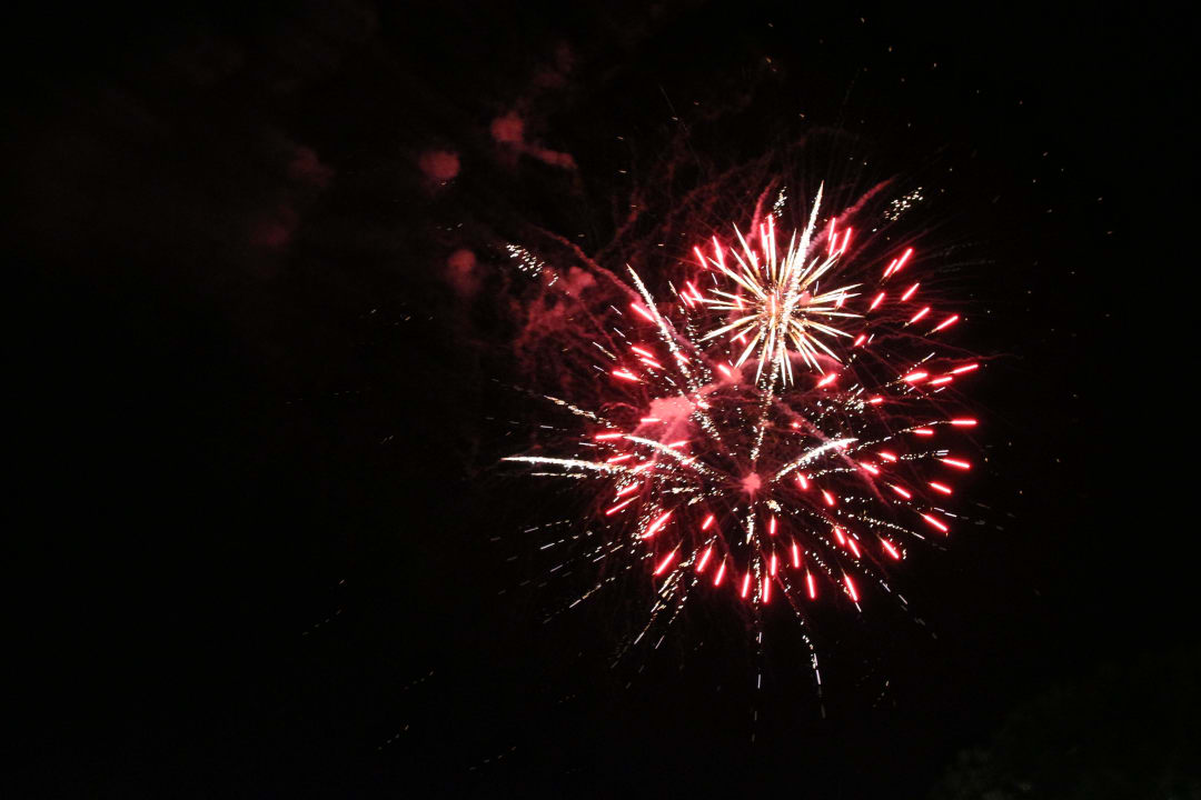 Feuerwerk am Pool Xanadu Resort Hotel