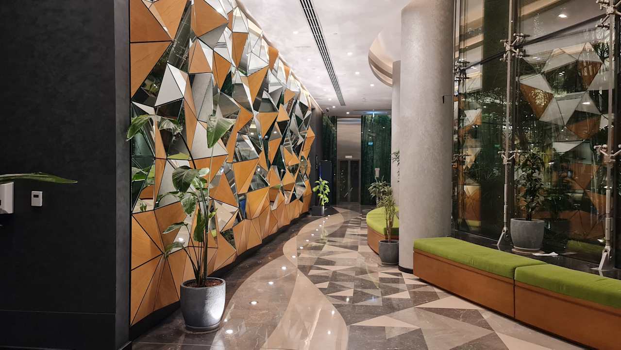 Lobby Al Khoory Sky Garden Hotel
