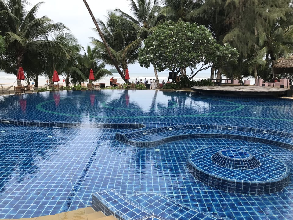 Pool Centara Koh Chang Tropicana Resort