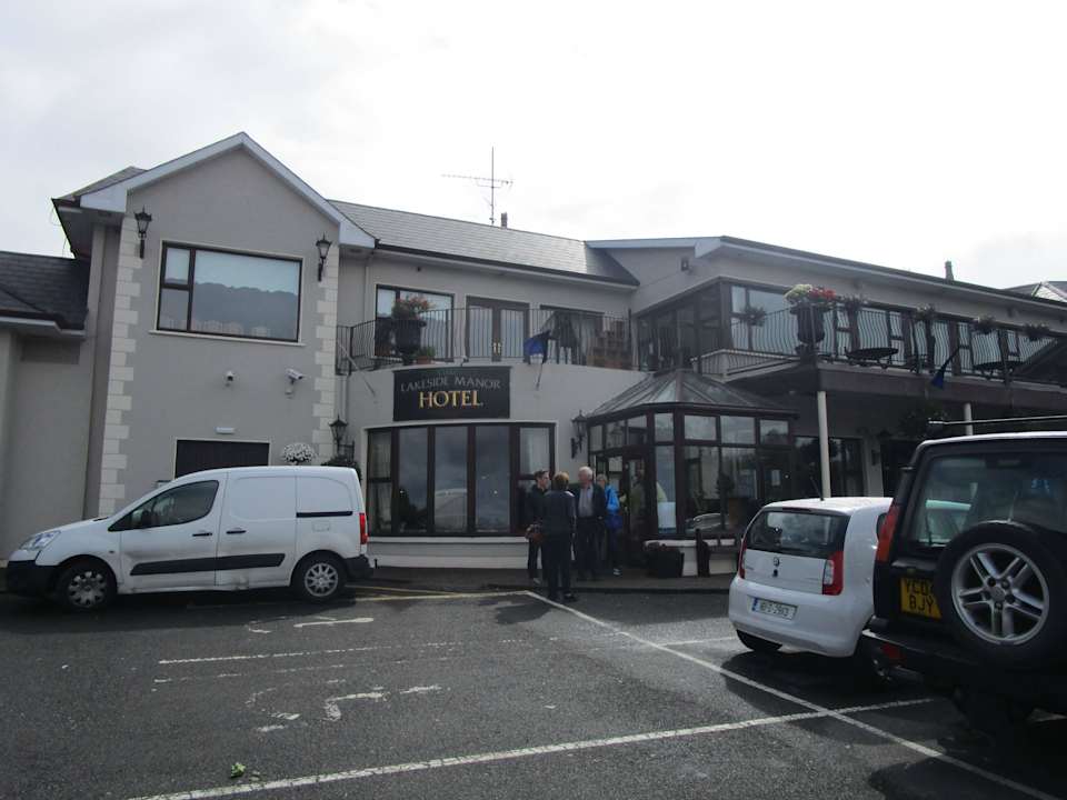 Lakeside Manor Hotel Lakeside Manor Hotel