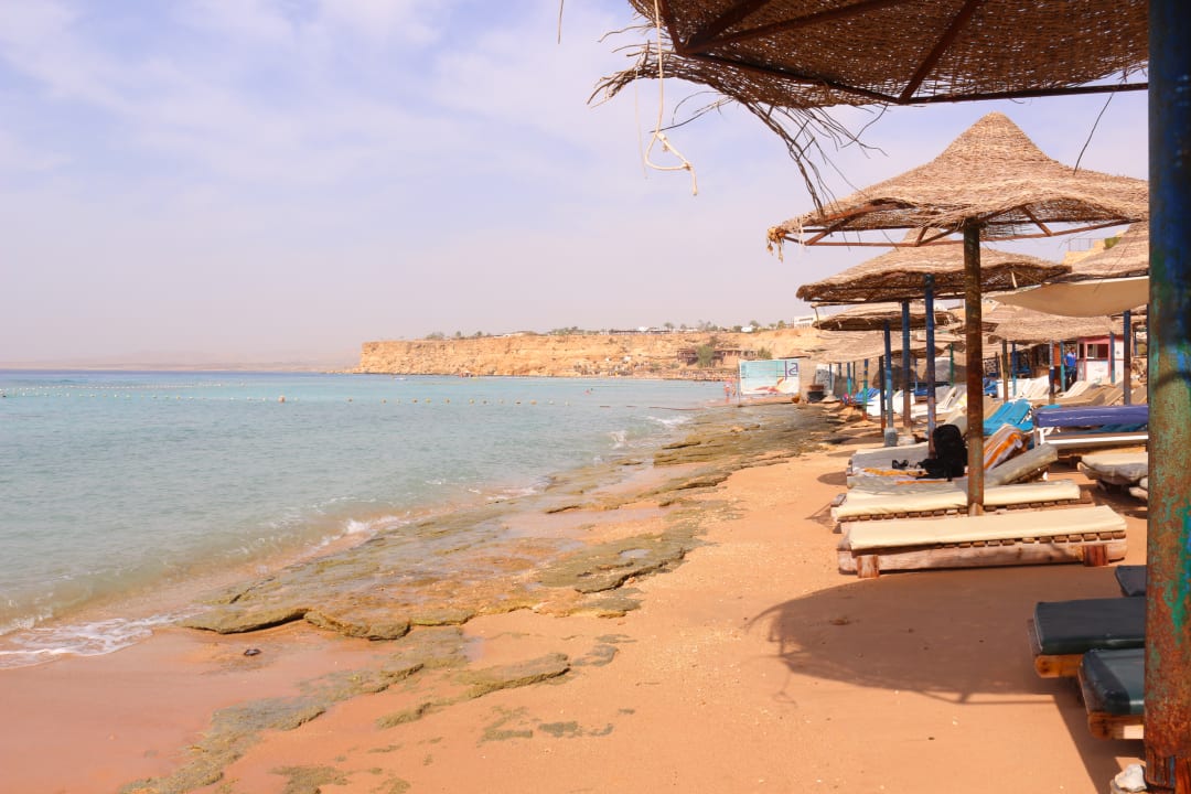 Strand Hotel Amar Sina