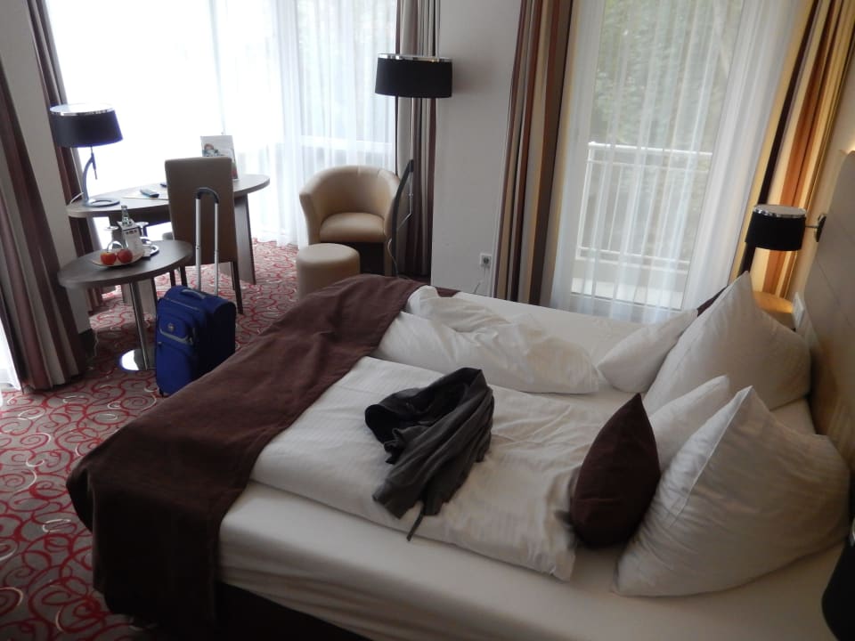 Helles, geräumiges Eckzimmer Best Western Plus Parkhotel Erding