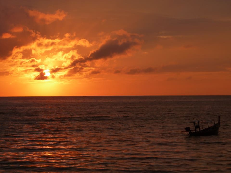 Sonnenuntergang Khao Lak Bayfront Resort