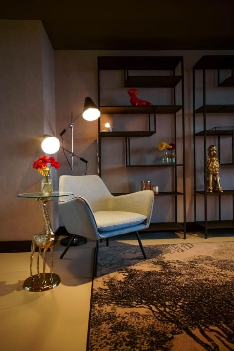 Lobby Leonardo Hotel IJmuiden Seaport Beach