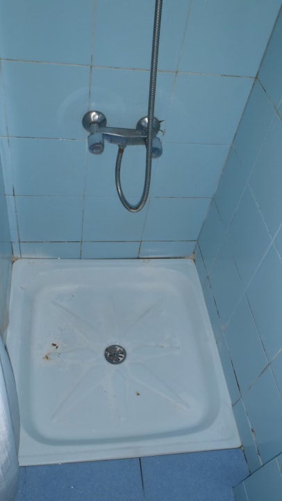 Dusche nicht renoviert Servatur Alameda de Jandía