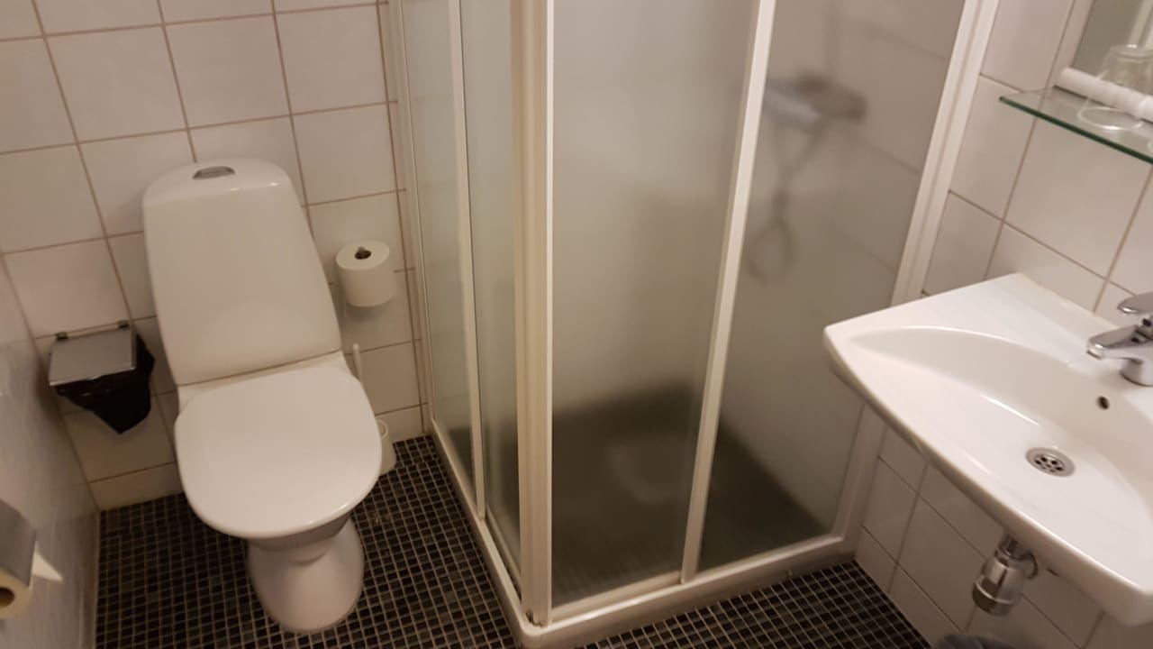 Dusche  Comfort Hotel Jönköping