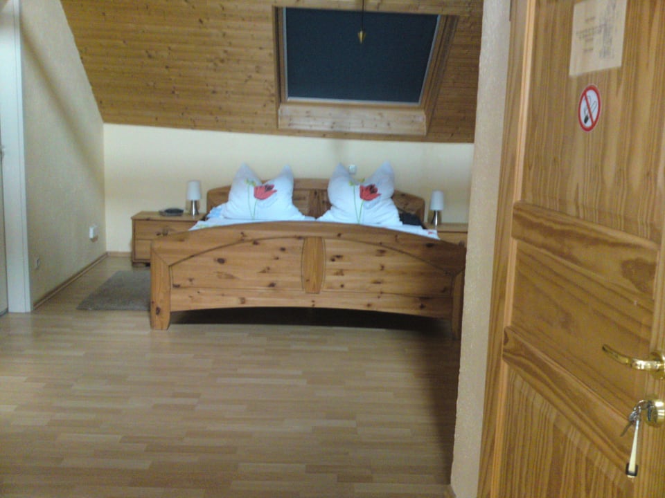 Etwas zu harte Matrazen Gästehaus am Schlossberg