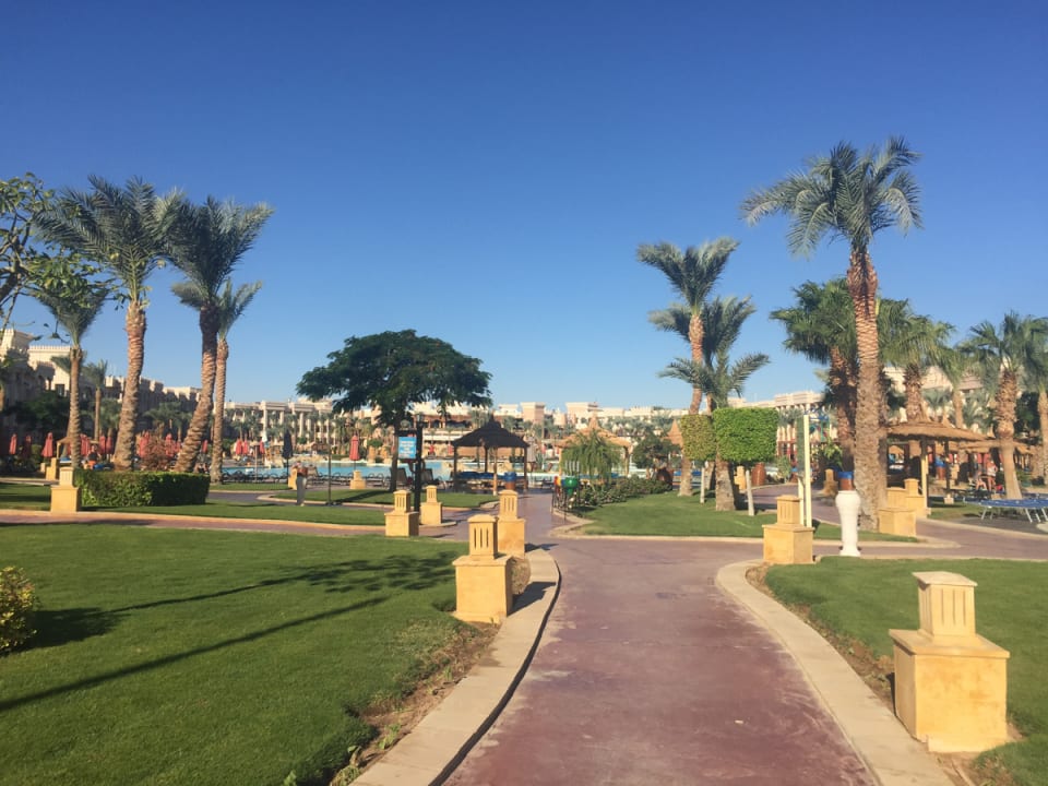 Gartenanlage Pickalbatros Palace Resort