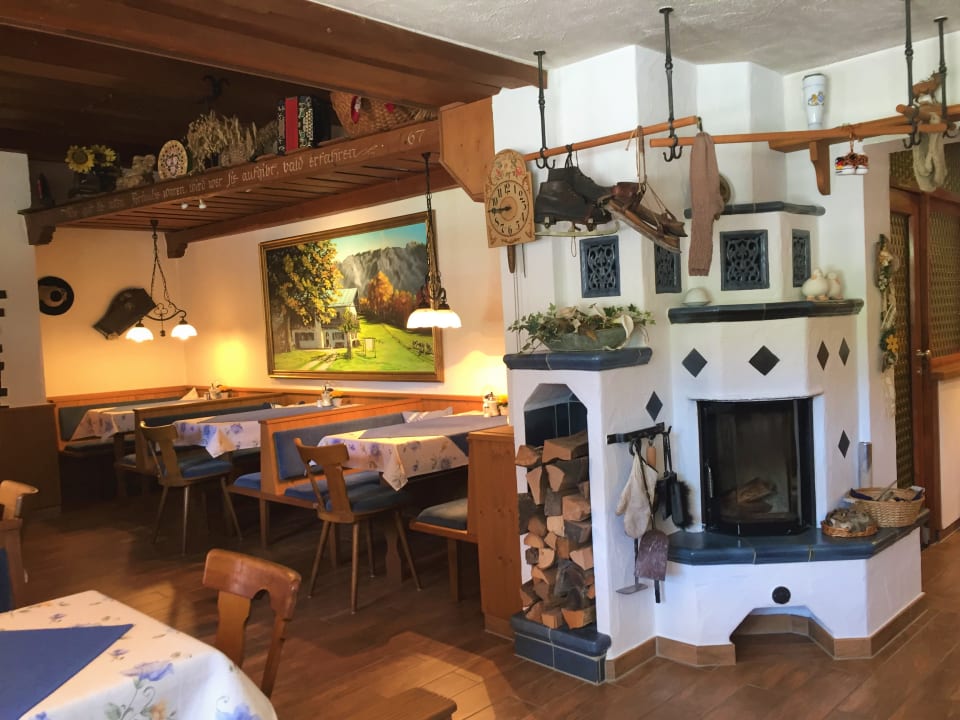 Lobby Pension Loiplstüberl