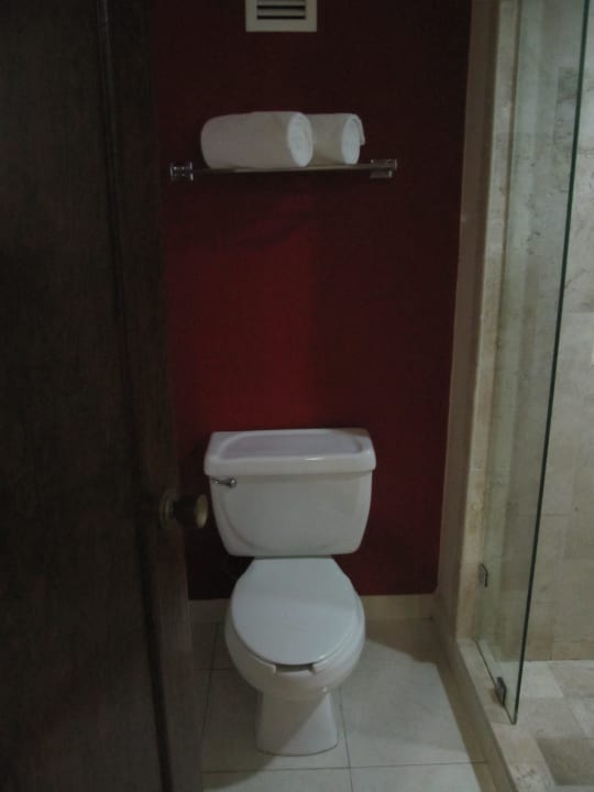 Toaleta w pokoju Temptation Cancun Resort - Adults only