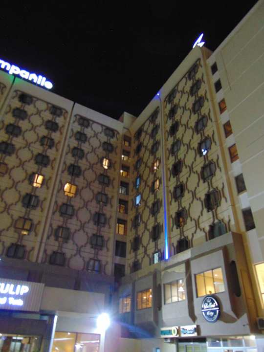 Außenansicht Hotel Golden Tulip El Mechtel