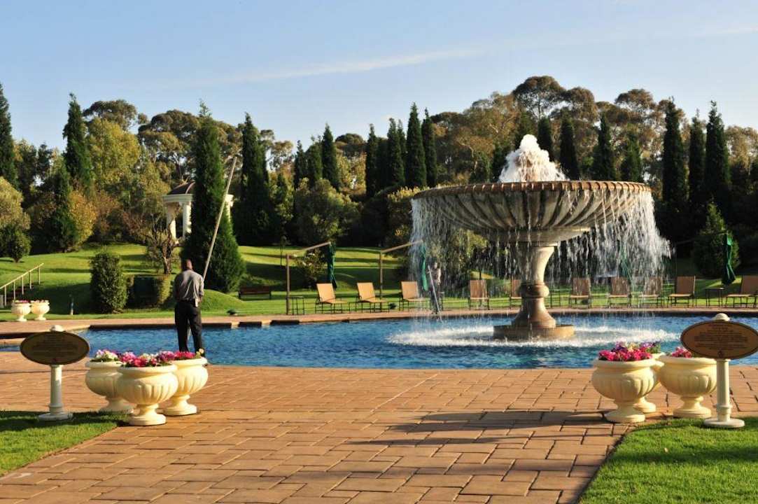 Pool area Hotel Peermont D'oreale Grande at Emperors Palace