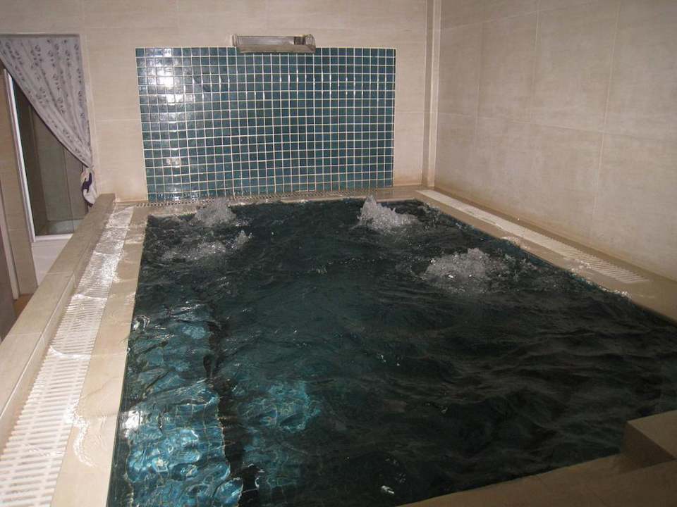 Jacuzzi Hotel Coolabah Resort