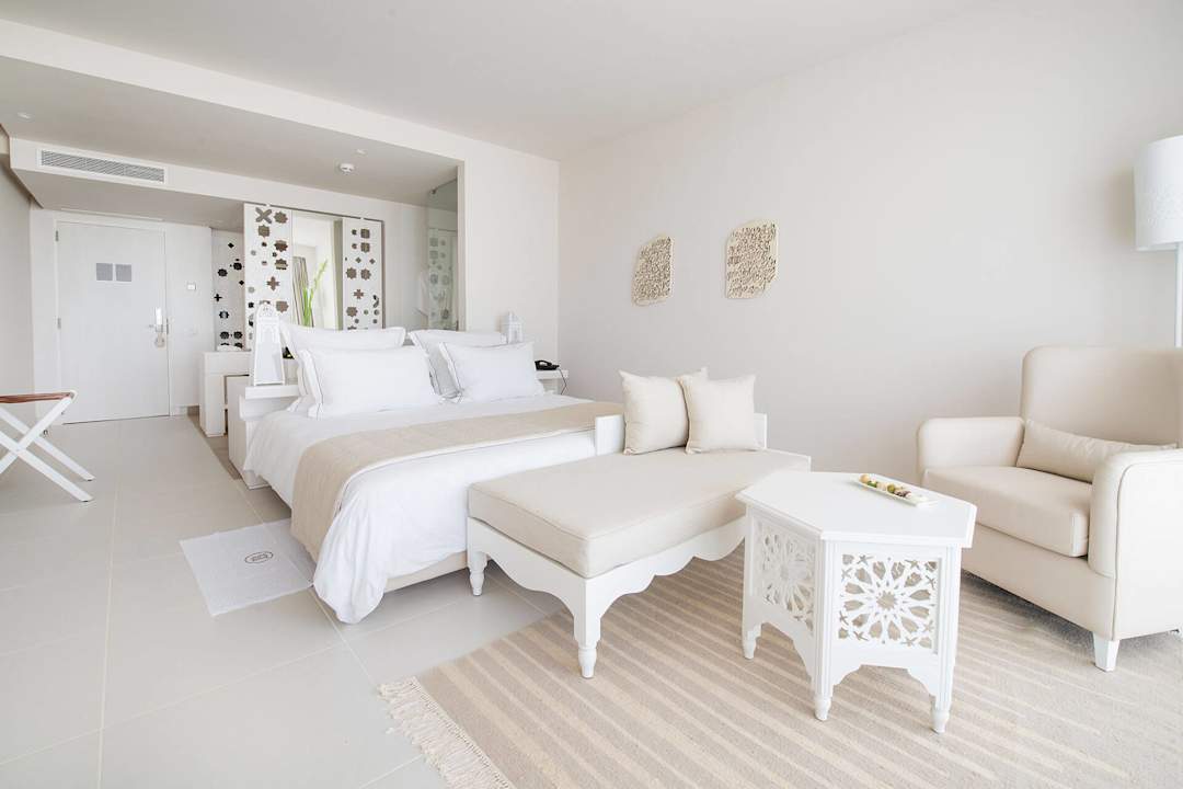 Zimmer Hotel La Badira