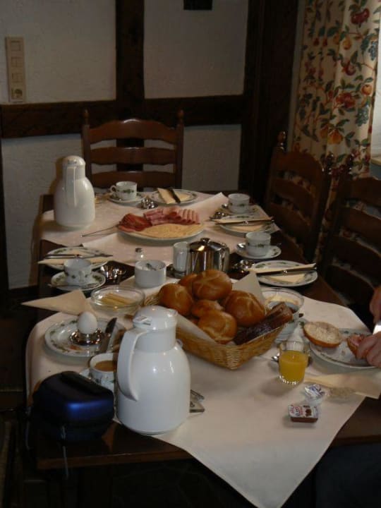Frühstück Hotel Weingut Amlinger&Sohn