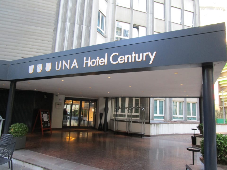 Lobby UNAHOTELS Century Milano