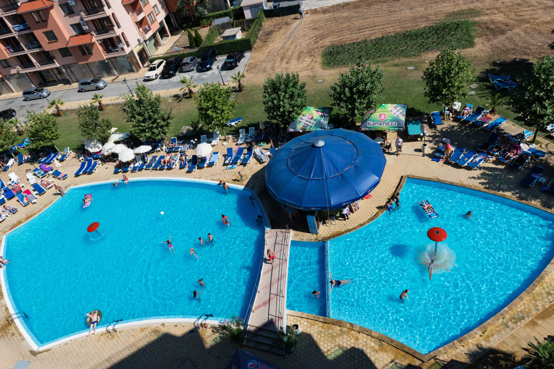 Pool Hotel Ivana Palace