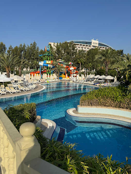 Pool Royal Holiday Palace