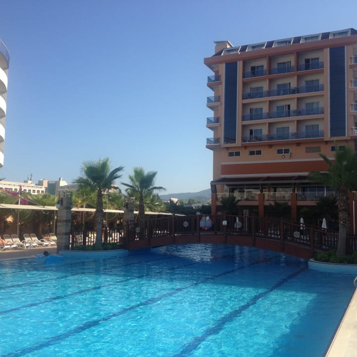 Pool Dizalya Palm Garden