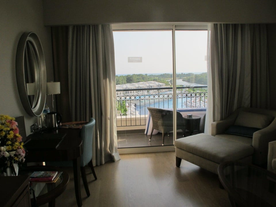 Eck-Suite Wohnzimmer Titanic Deluxe Golf Belek