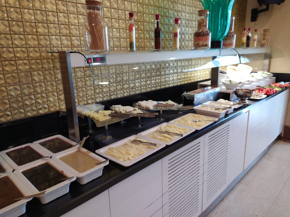 Gastro Revag Palace Hotel